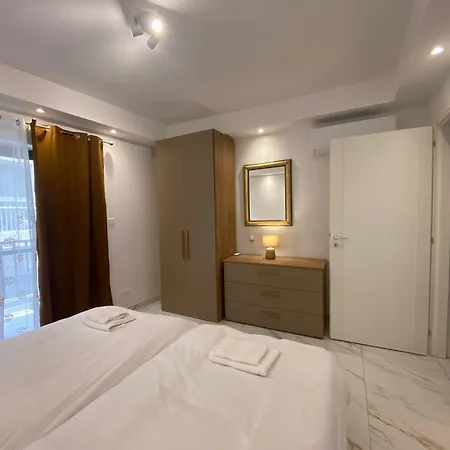 St Julians Coastal Escape *