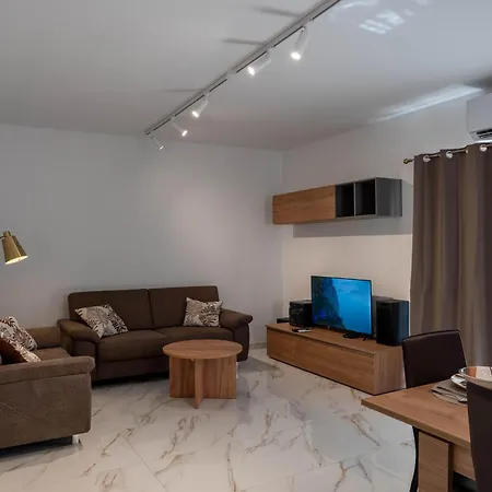 St Julians Close To * سانت جوليان